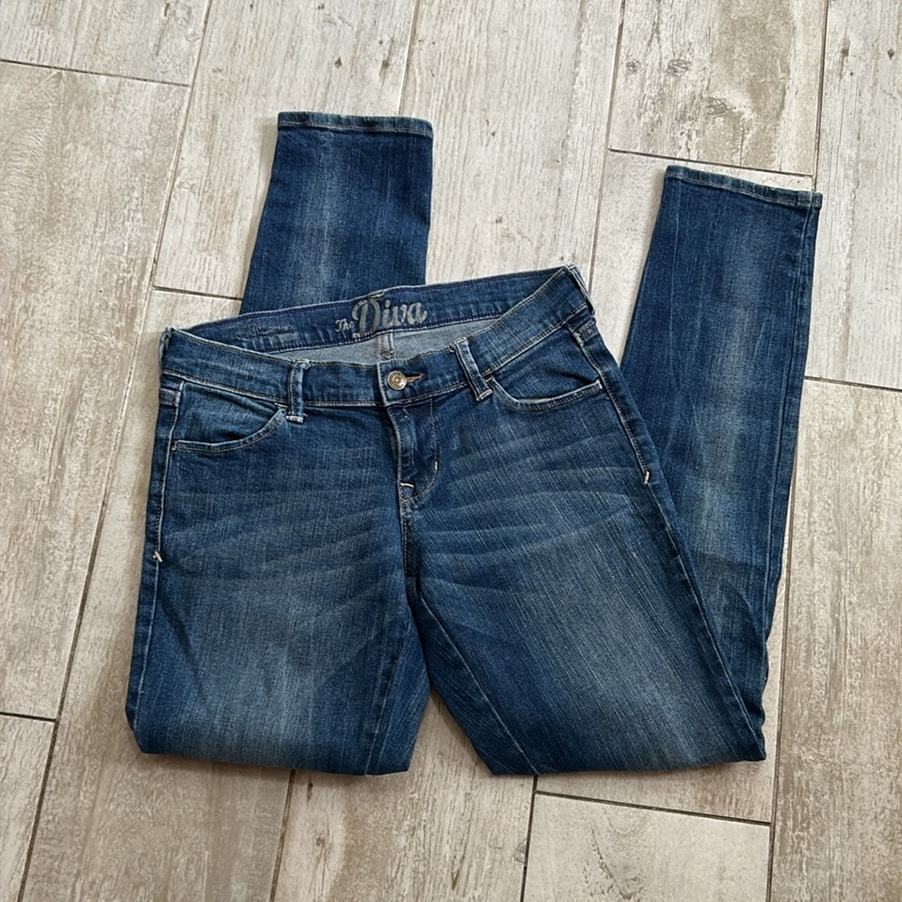 [Old Navy] “The Diva” Blue Denim Jeans - Size 2
